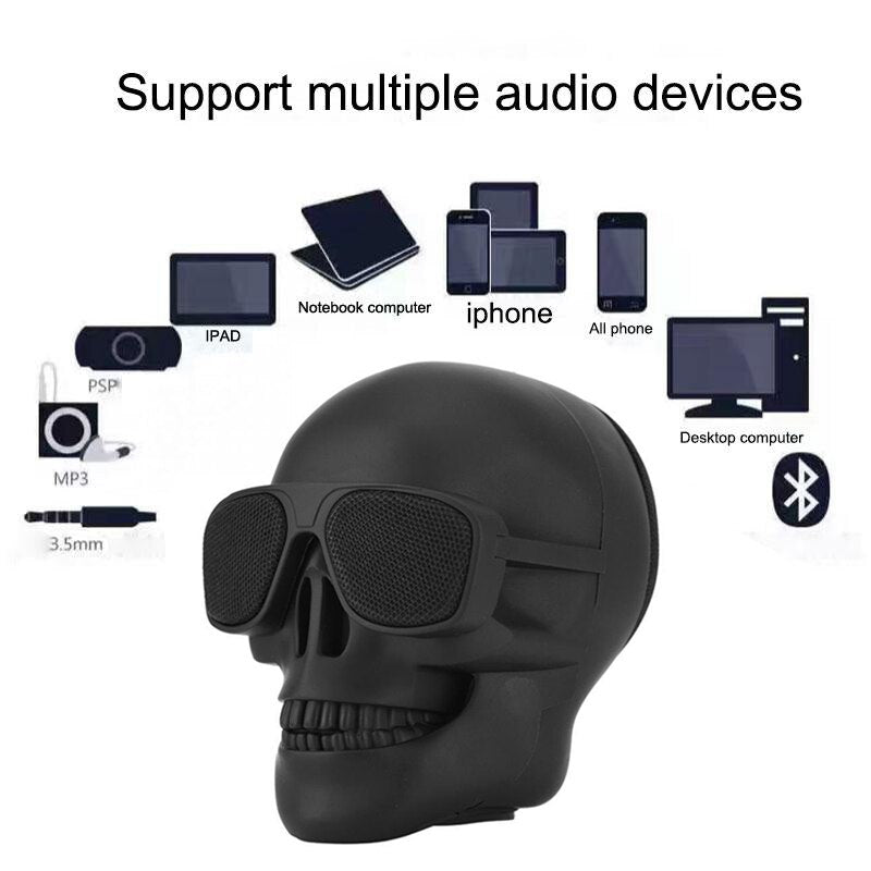 Altavoz de calavera con Bluetooth inalámbrico.