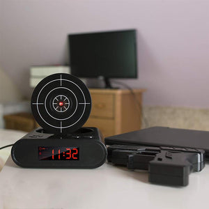 Reloj despertador Digital con pistola para niños y no tan niños.